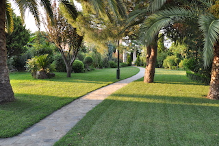 Ιδιωτική κατοικία με κατασκευή μπάρμπεκιου